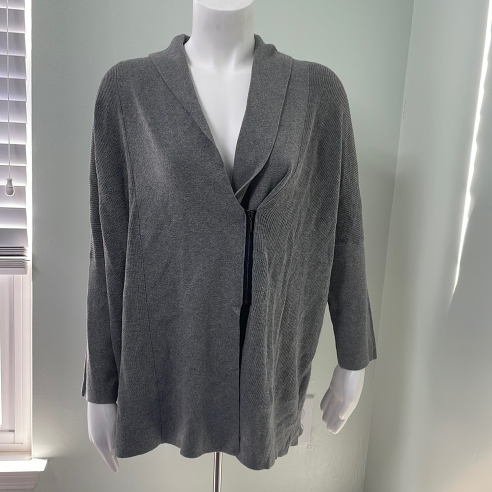 B. Boutique by Evergreen gray zipper cardigan sweater NEW
